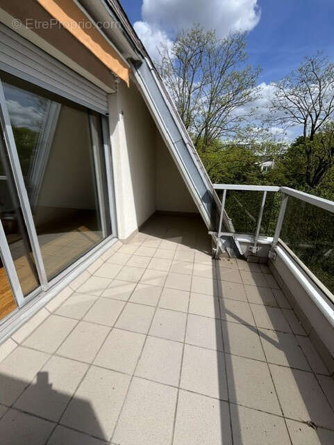 Appartement à NOGENT-SUR-MARNE