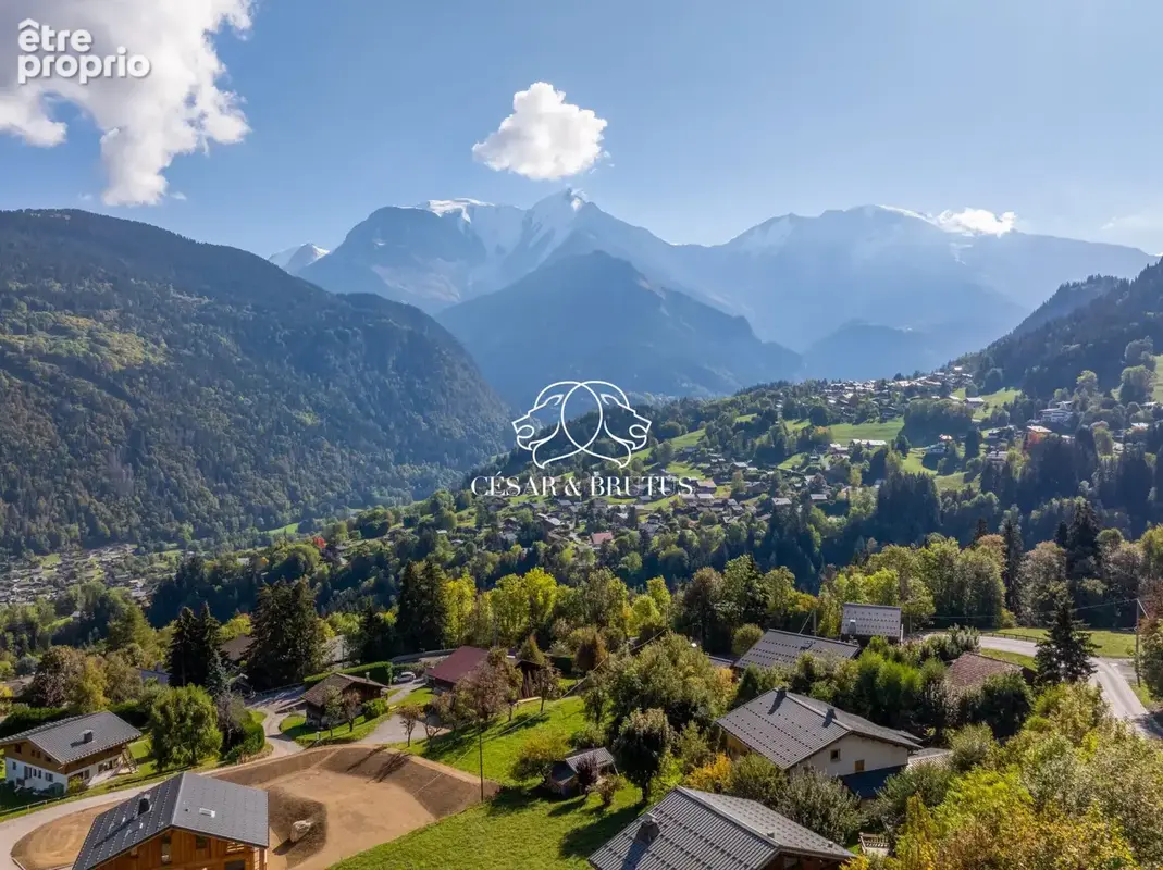 Terrain à SAINT-GERVAIS-LES-BAINS