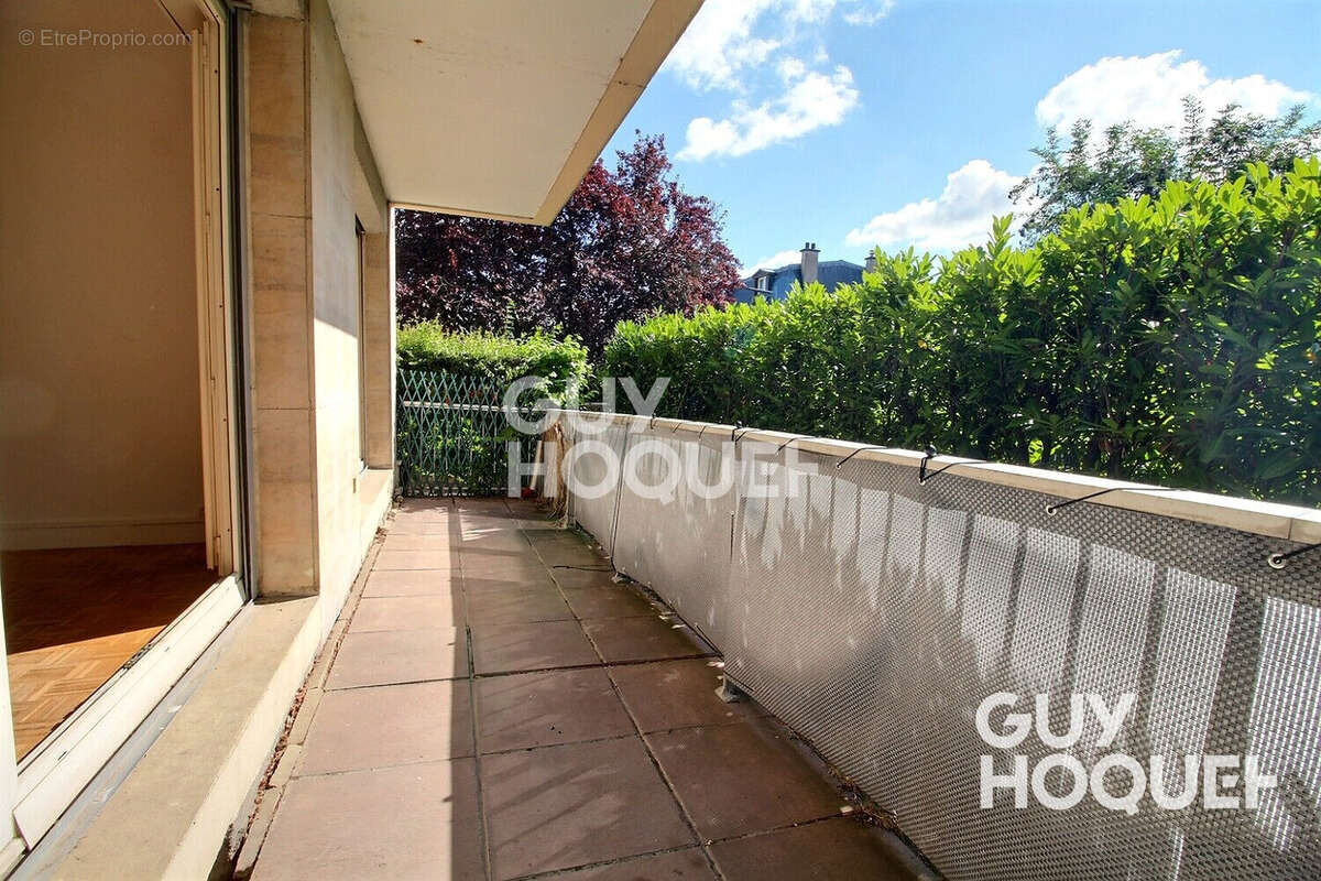 Appartement 3 pieces 71.17m² - calme, traversant, balcon, parking, gare rive droite a pied - photo 2
