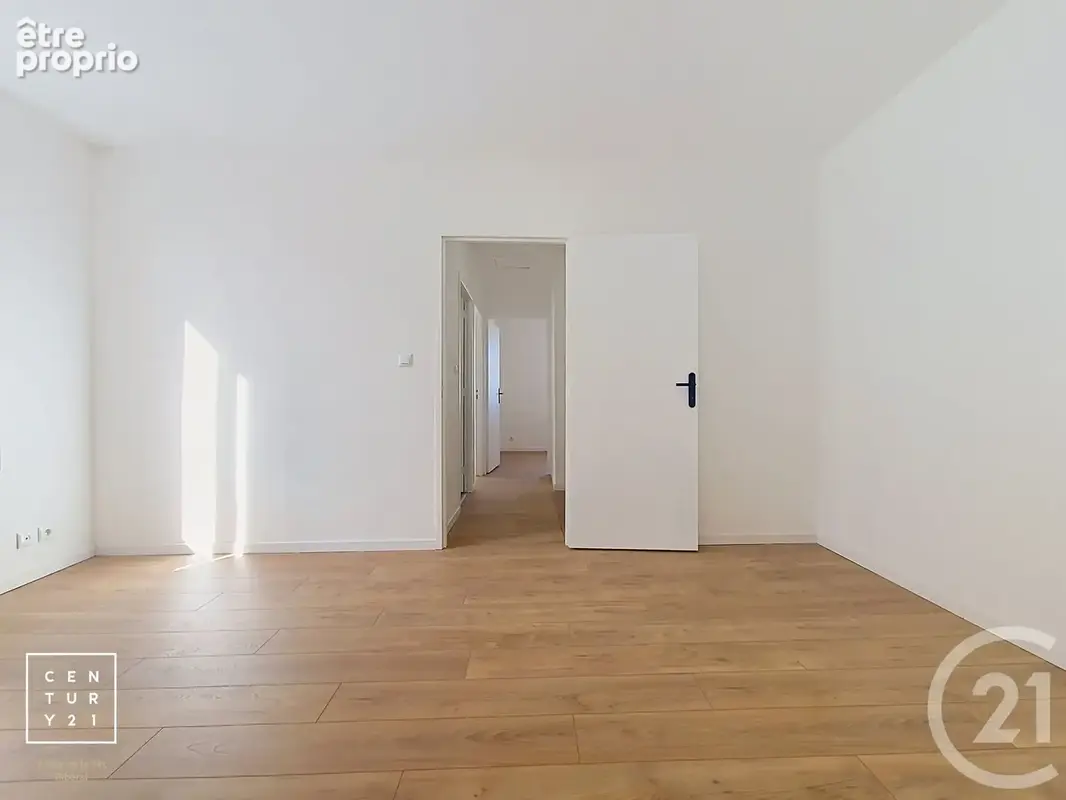 Maison 4 pièces 78 m² à vendre à Saint-Laurent-De-La-Salanque (66250) - photo 11