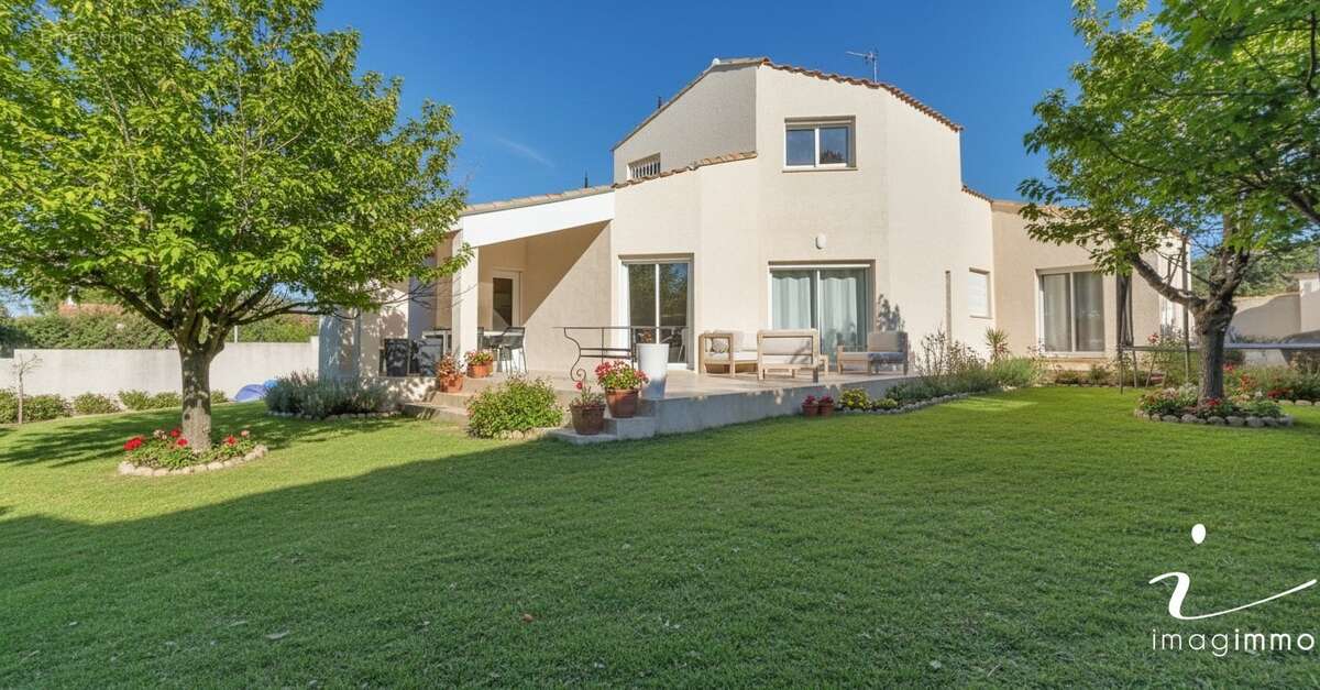 Maison à SAINT-JEAN-DE-VEDAS