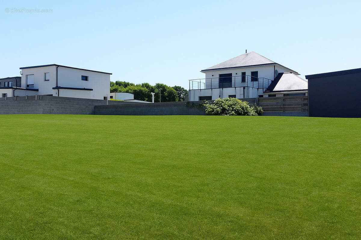 Terrain à PLOUDALMEZEAU