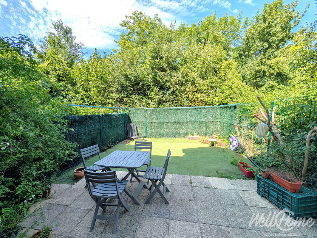 Appartement à SAINT-OUEN-L'AUMONE