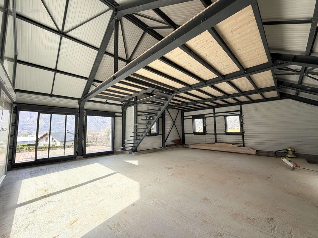 Maison à VILLARGONDRAN