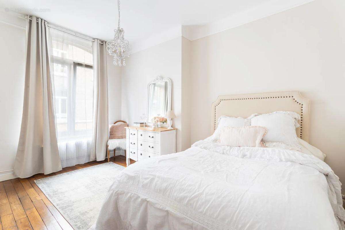 Appartement T2 bis de 54 m² à La Madeleine - photo 7