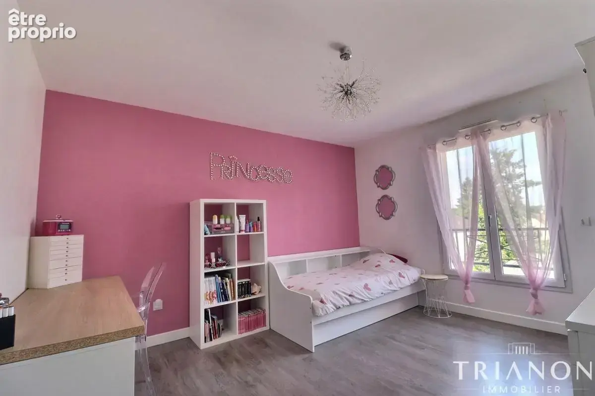 A VENDRE : Maison familiale connectée – 160 m² – DPE A – proche gare  - TACOIGNIERES - photo 12