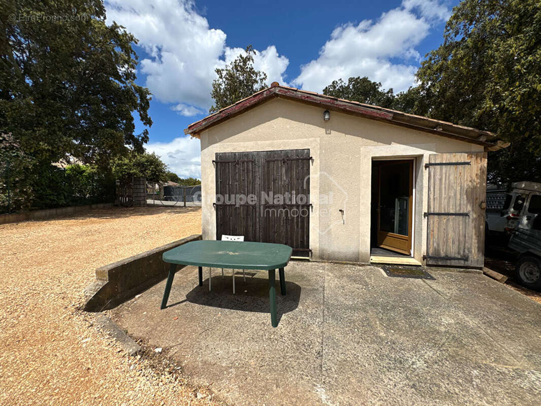 Maison à GOUDARGUES