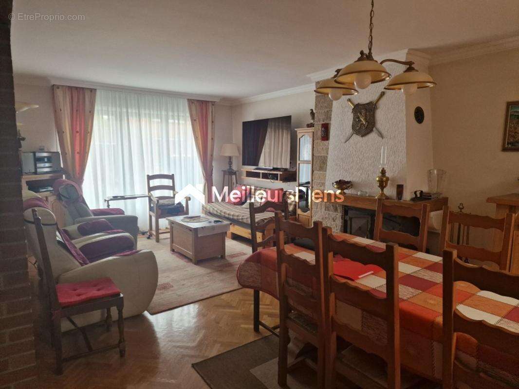 Maison à HENIN-BEAUMONT