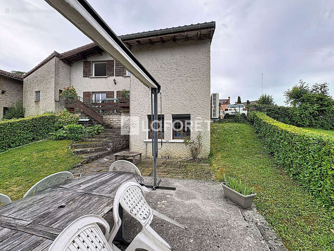 Maison Saint Amour 8 pièce(s) 132.72 m2 - photo 14