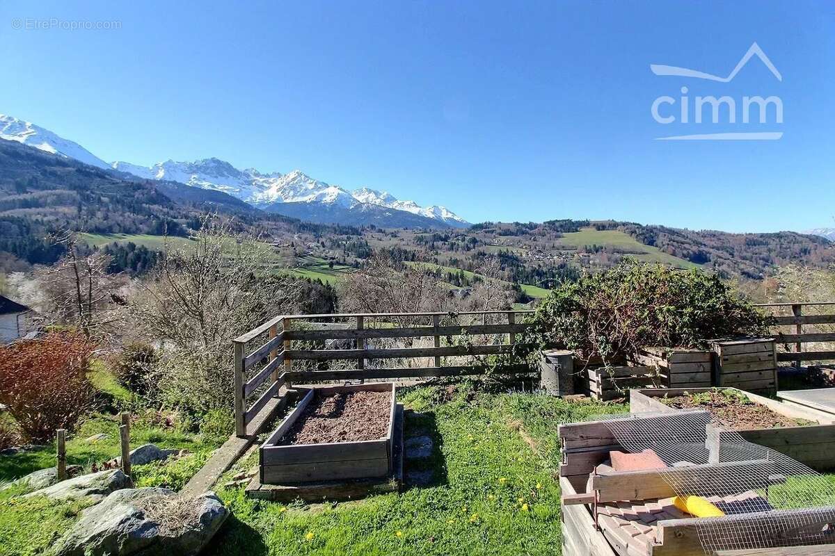 Maison à LES ADRETS