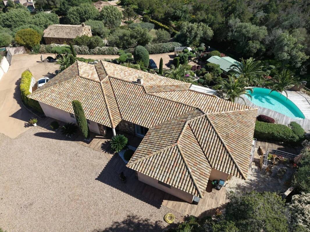 Maison à PORTO-VECCHIO