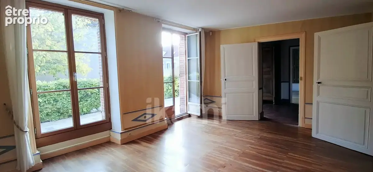 Seignelay en Bourgogne -  Maison bourgeoise  7 pièces + dépendances - photo 10