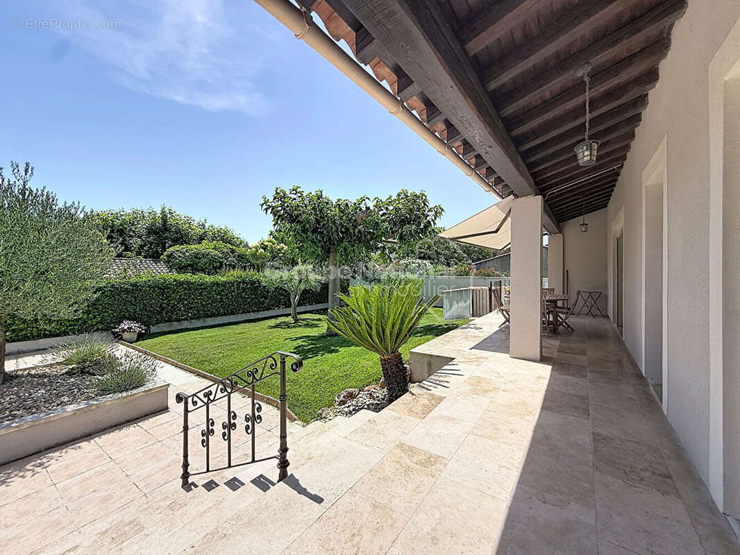 Maison à CHEVAL-BLANC