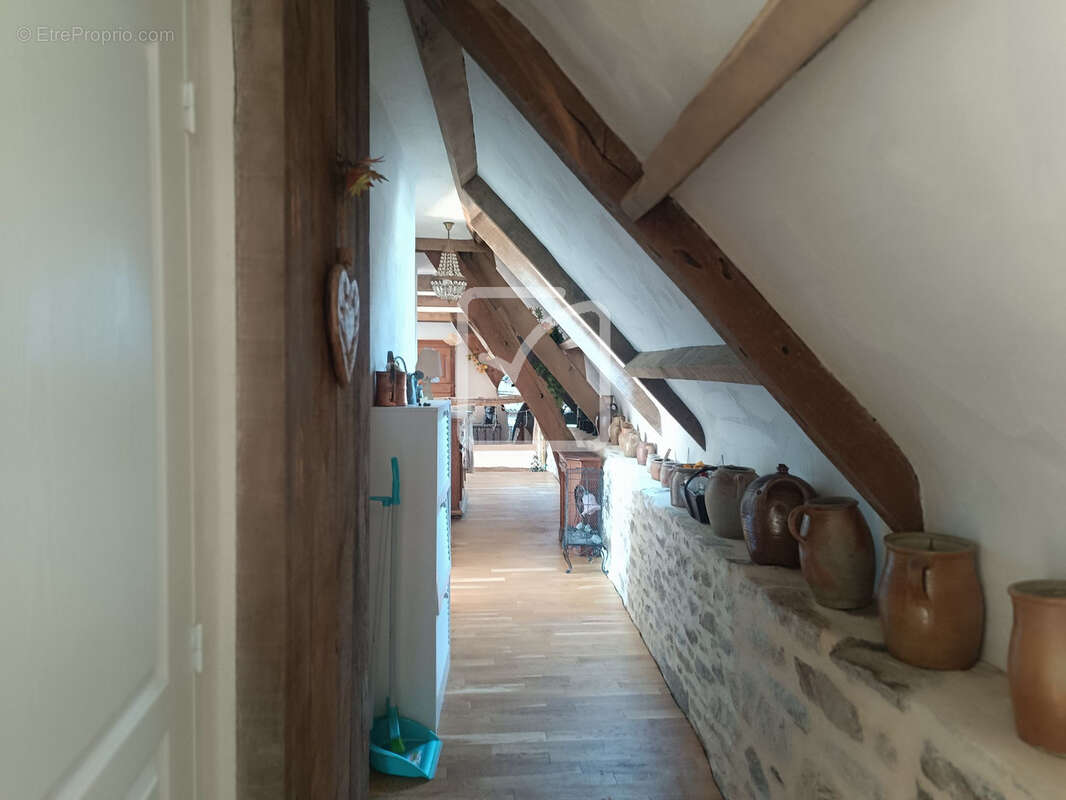 Longère ,Chaumière 161m2  Aux portes de Vannes (Saint-Nolff) - photo 11
