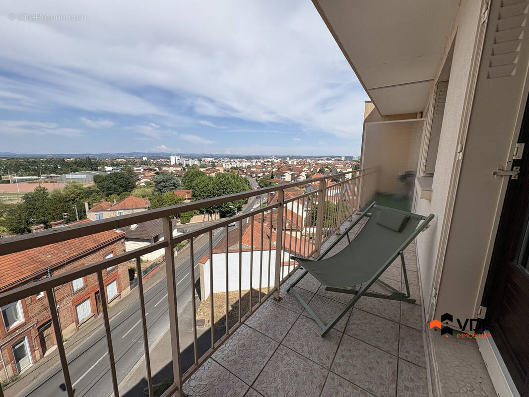 Appartement à RIORGES