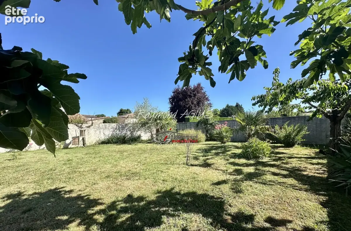 Charmante propriété de village rénovée de 7 chambres avec potentiel de revenus - photo 8