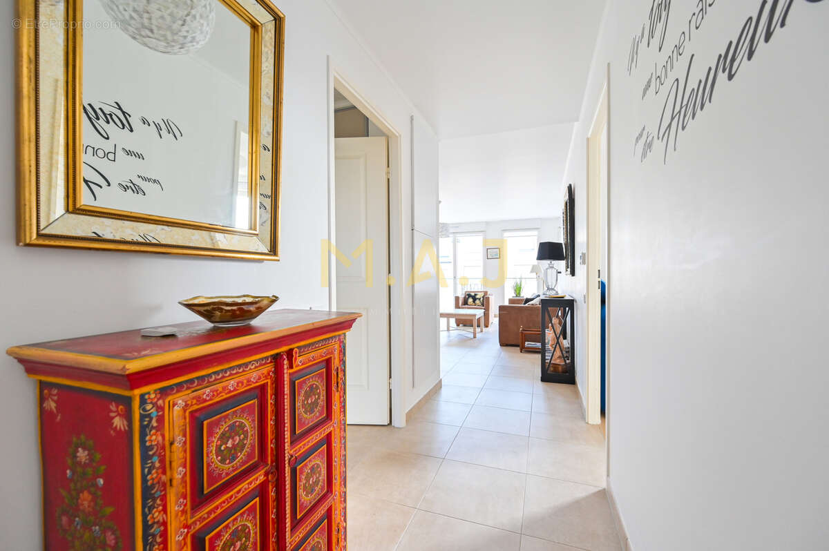 Appartement à LE PERREUX-SUR-MARNE