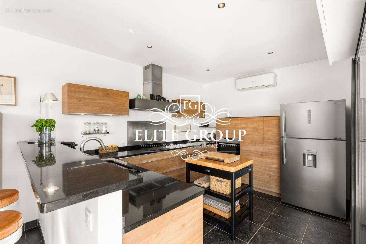 Maison à LES ADRETS-DE-L'ESTEREL