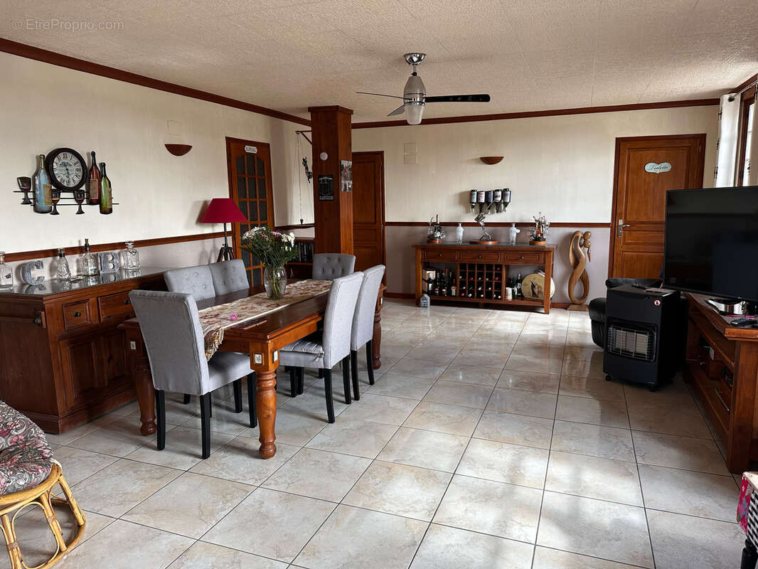 Maison à LAURE-MINERVOIS