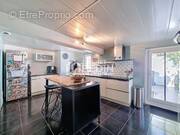 Maison à BRUGUIERES