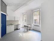 Appartement à MARSEILLE-1E