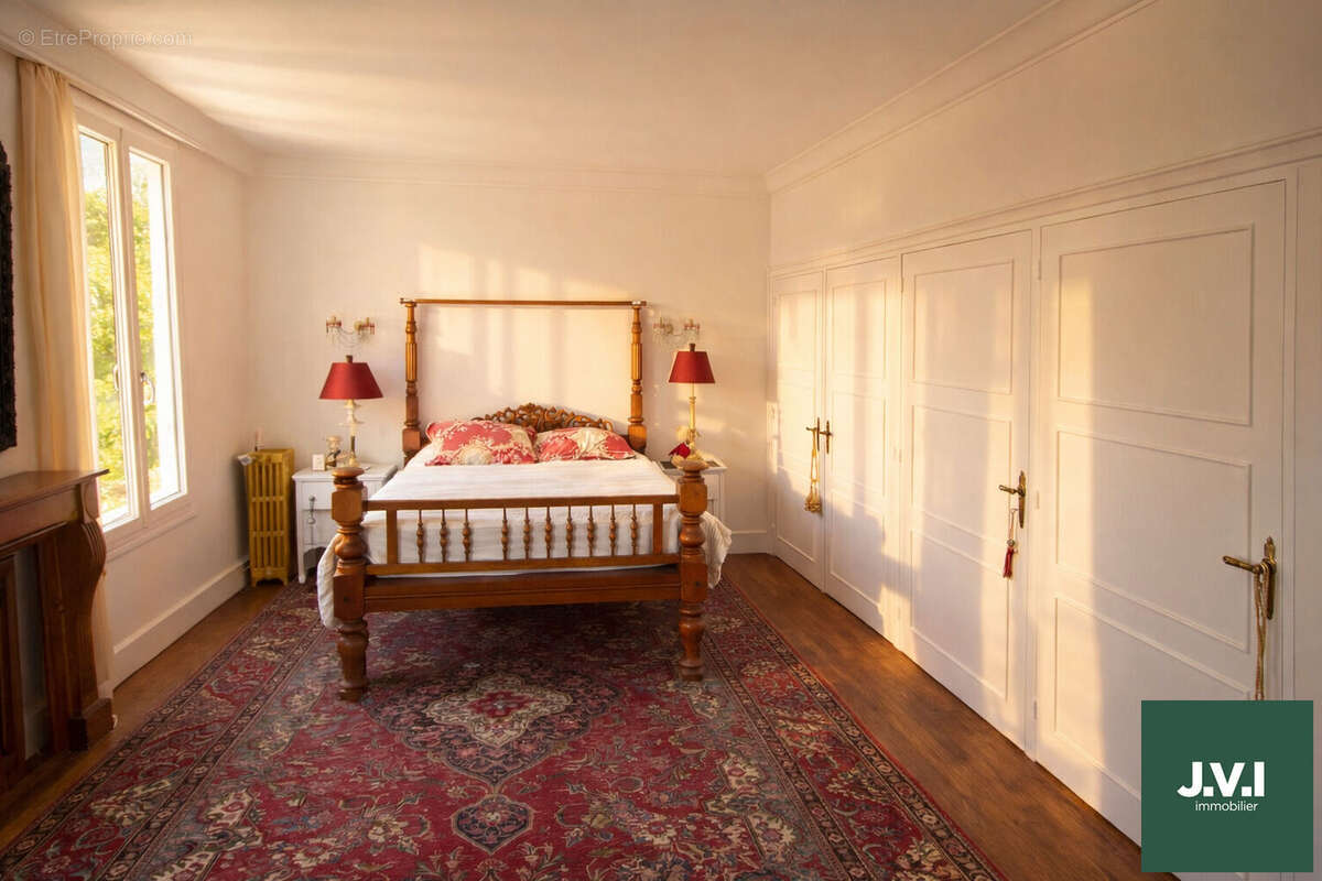 Maison à ENGHIEN-LES-BAINS