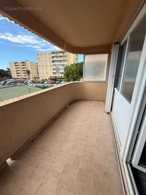 Appartement à VITROLLES