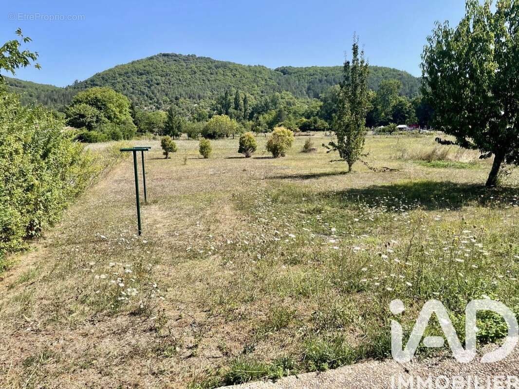 Photo 3 - Maison à SAINT-CYBRANET