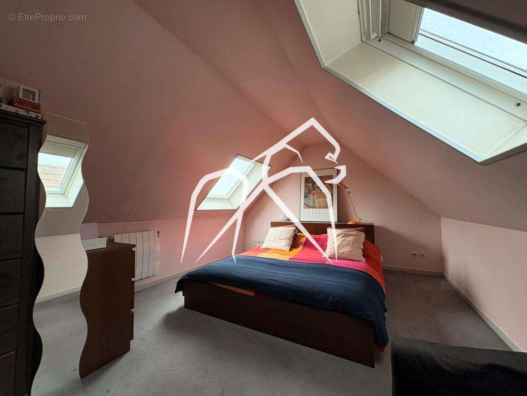 Maison à MONT-SAINT-AIGNAN