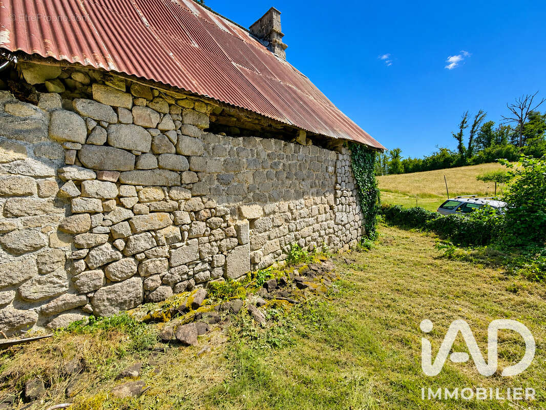 Photo 5 - Maison à SARROUX