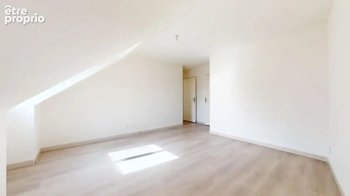 Appartement 2 pièces - 49.54m2 - Centre ville - photo 10
