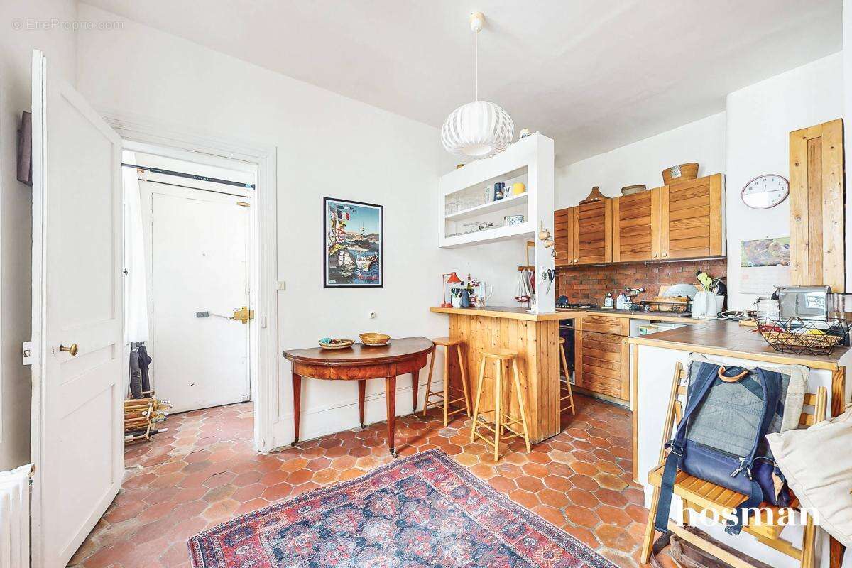 Appartement à PARIS-3E