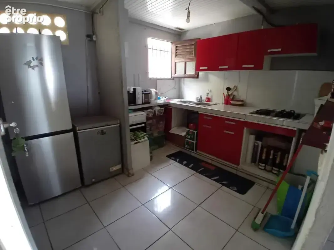 Appartement 8 pièces 148 m² à vendre à Fort-De-France (97200) - photo 2