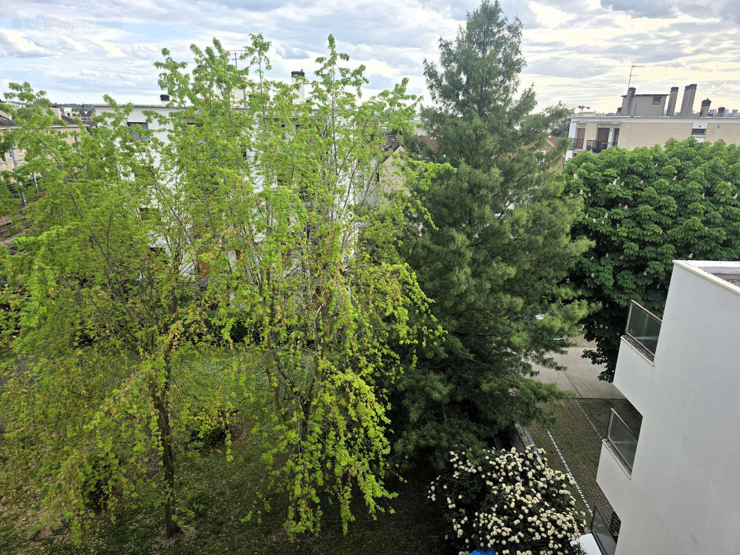 Appartement à SAINT-MAUR-DES-FOSSES