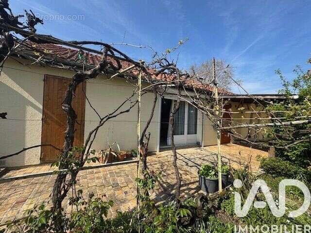 Maison 90 m² à Floirac  - photo 5