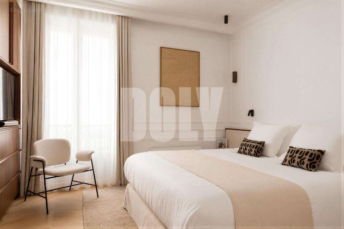 Appartement à PARIS-17E
