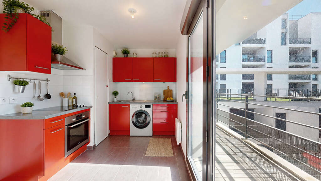 Appartement 68 m² à Marseille-8e  - photo 6