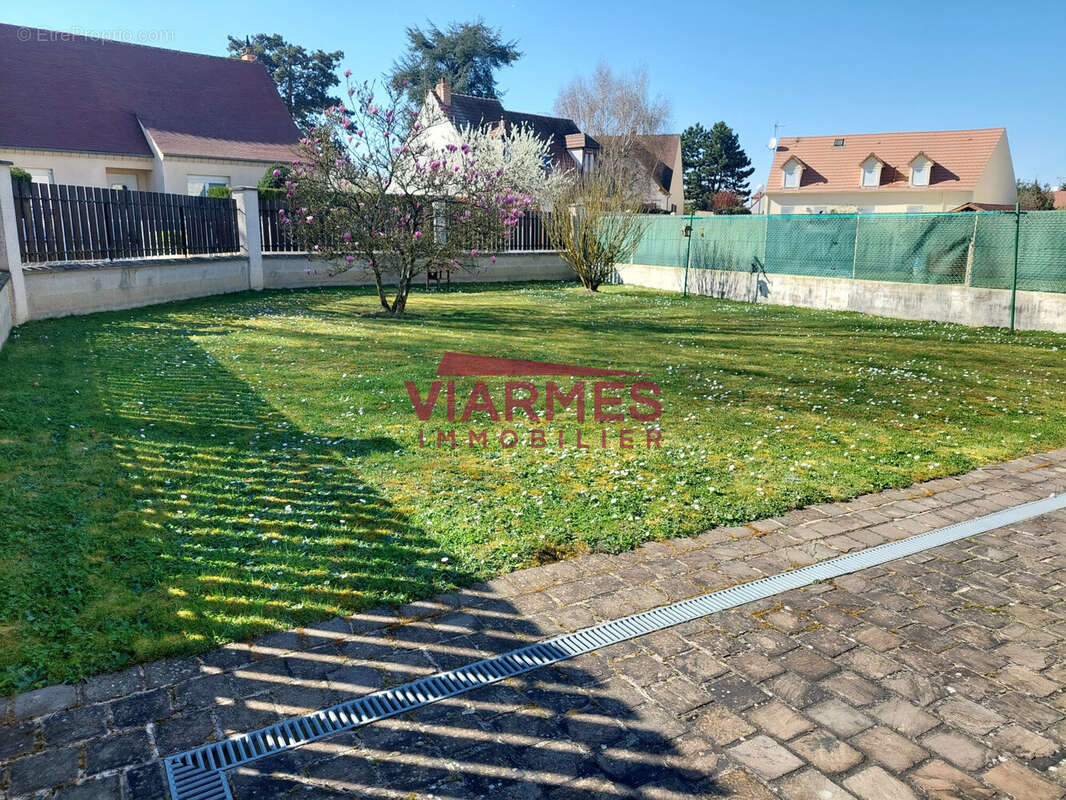 Maison 90 m² à Viarmes  - photo 2