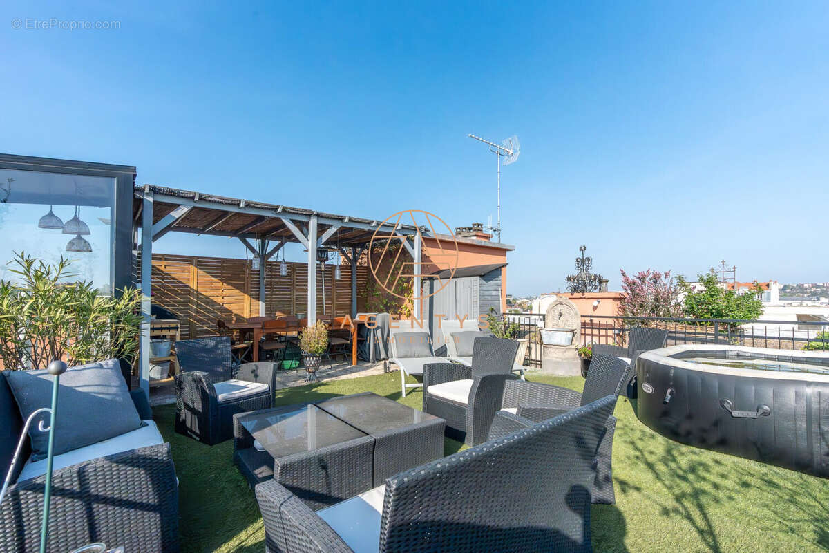 Appartement à LE PERREUX-SUR-MARNE