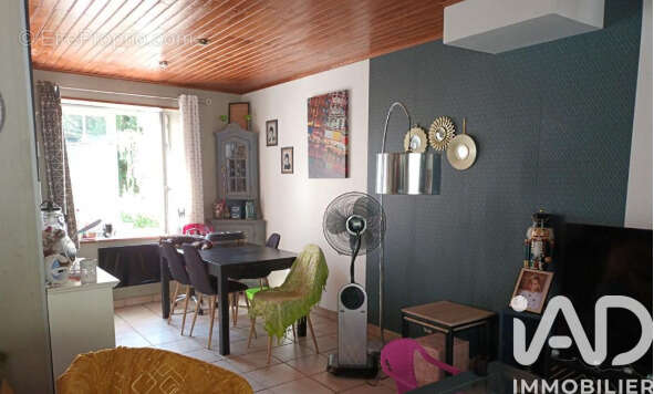 Maison 113 m² à Ozillac  - photo 3