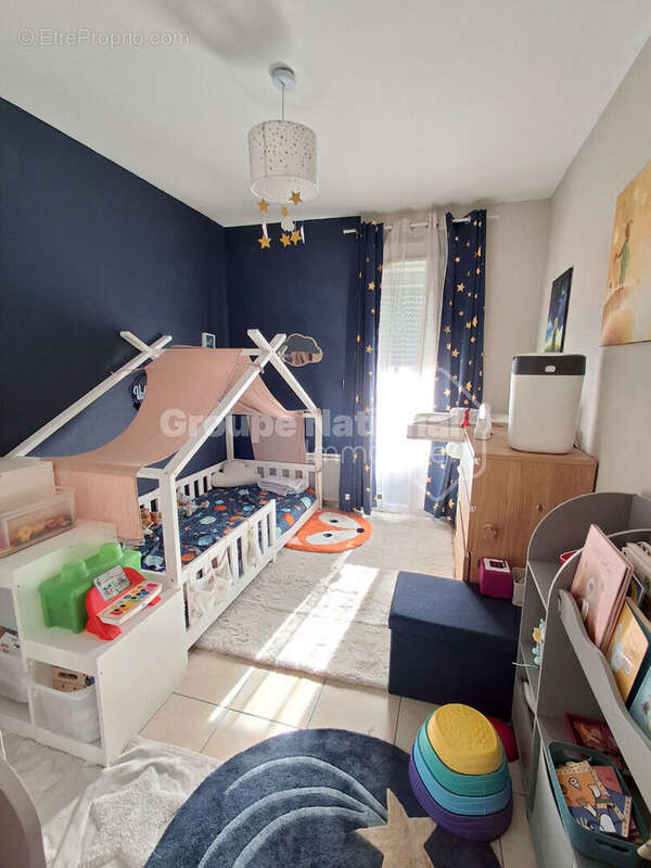 Appartement à LE PONTET