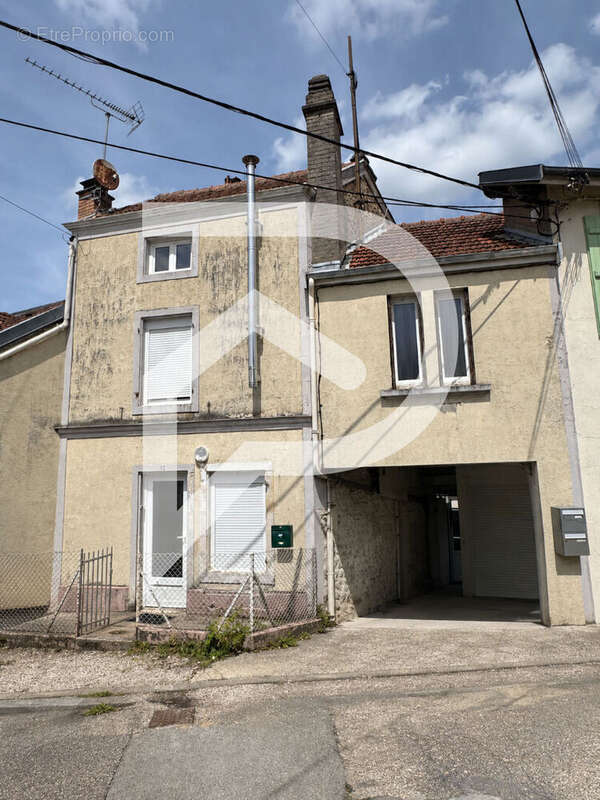 Maison à CHAUMONT