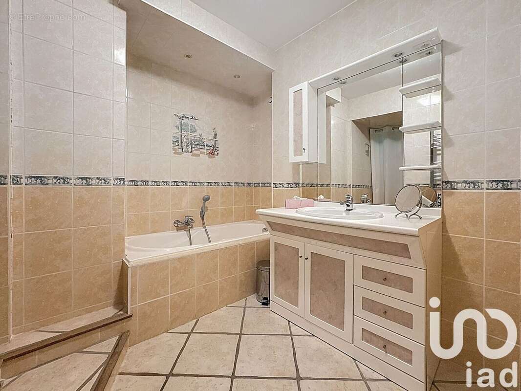 Maison 150 m² à Sixt-Fer-A-Cheval  - photo 7