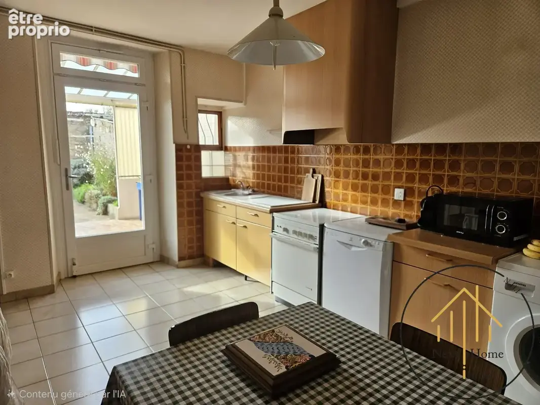 Maison 9 pièces 222 m² à vendre à La Rochefoucauld (16110) - photo 4