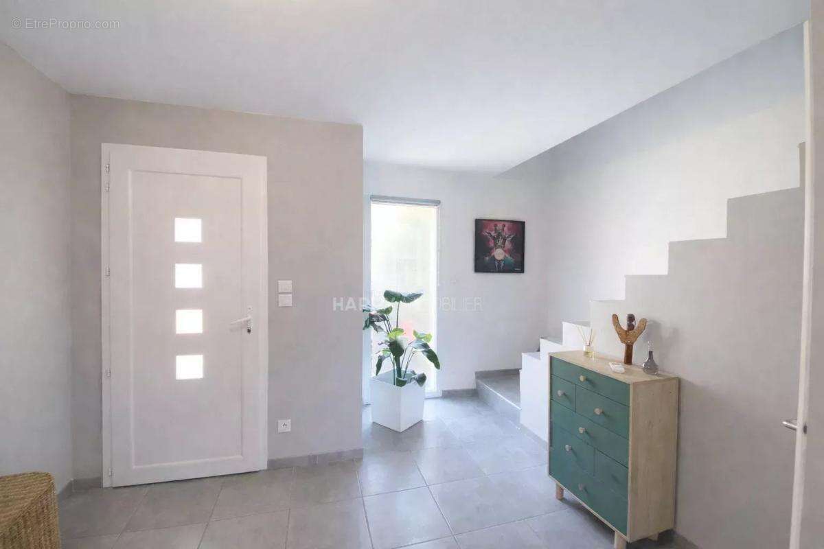 Maison à MAUSSANE-LES-ALPILLES