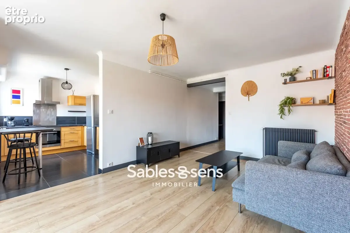 Appartement T3 avec balcon et terrasse sur la commune des Sables d'Olonne - photo 2
