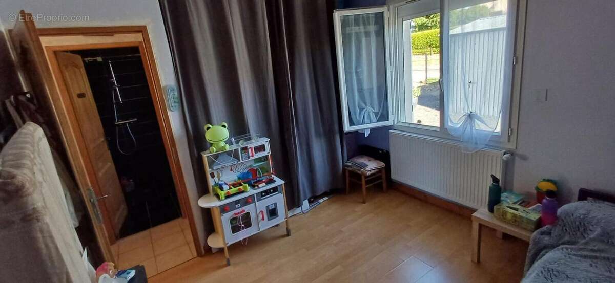 Maison  plain pieds 80 m2   12mn TGV - photo 15