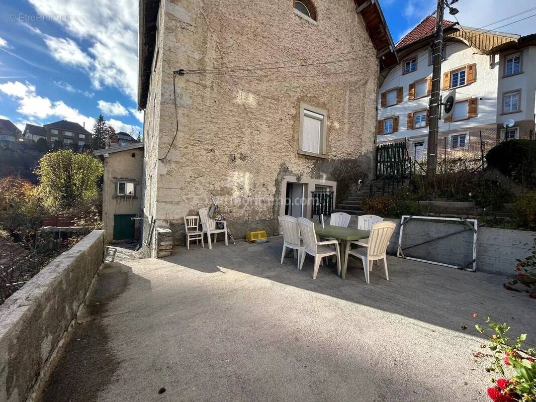 Appartement à VILLERS-LE-LAC