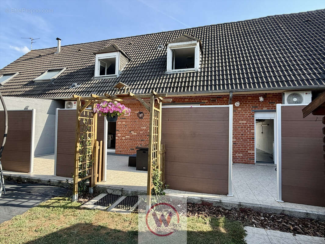 Belle maison de residence avec local professionnel en annexe - photo 2