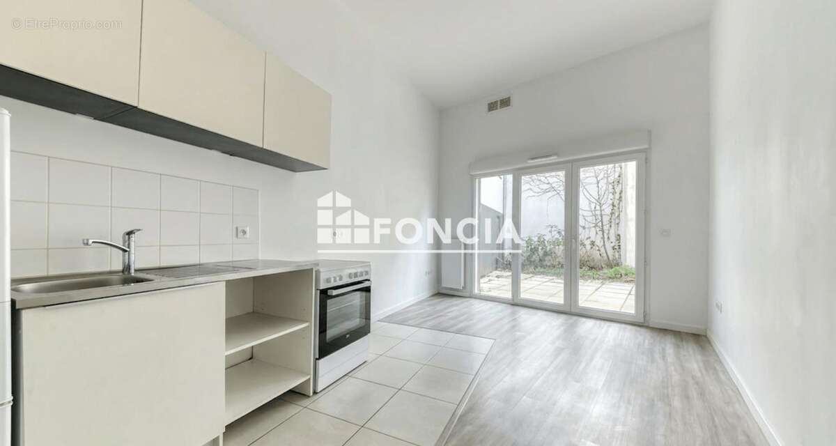 Appartement à SAINT-FONS